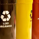 カラスを撃退する新兵器「いやがらす」